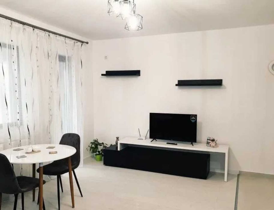 Дава се под наем Двустаен апартамент в Пловдив, Христо Смирненски - 48 кв.м за 142.8 € - Снимка #1