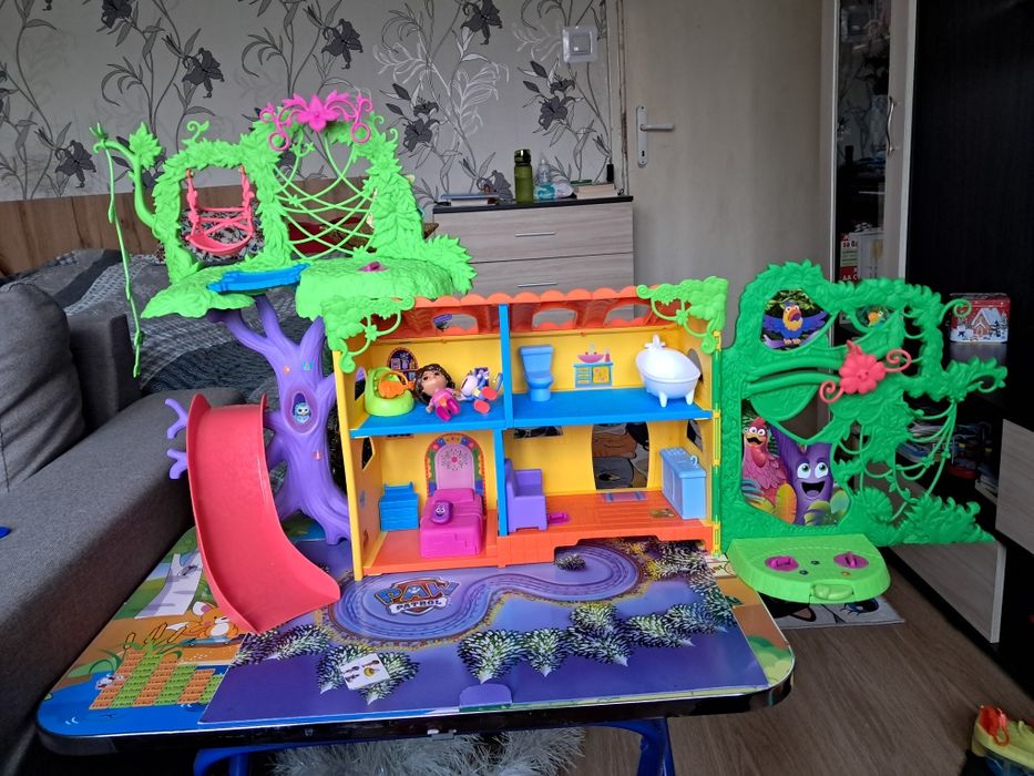 Къща за игра на Дора Изследователката