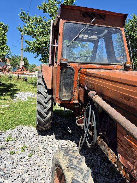 Cabină conică u650
