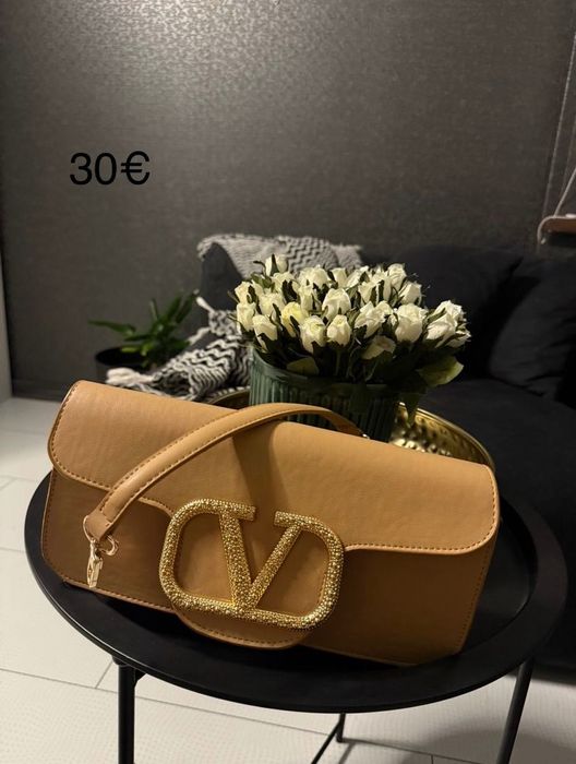 Дамски чанти 30€