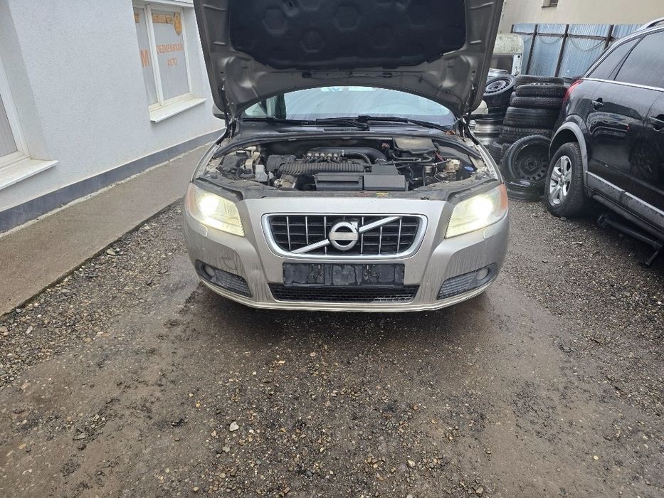 Dezmembrez Volvo V70 Iii Bw, 135 2011 2.5 T B 5254 T10 170Kw|231Hp