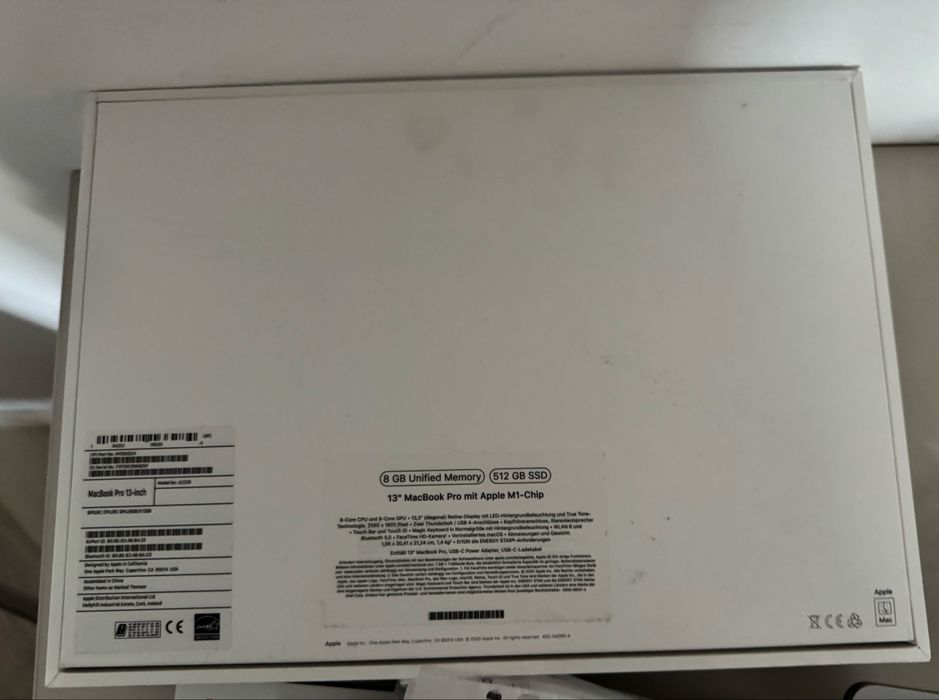 MacBook Pro M1 512GB + Magic keyboard - Stare Perfectă, Detailing Proaspăt