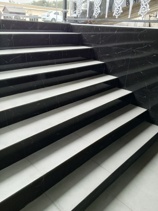 Pod kulech ustochilik.