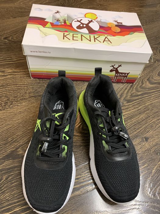 Кроссовки беговые Kenka