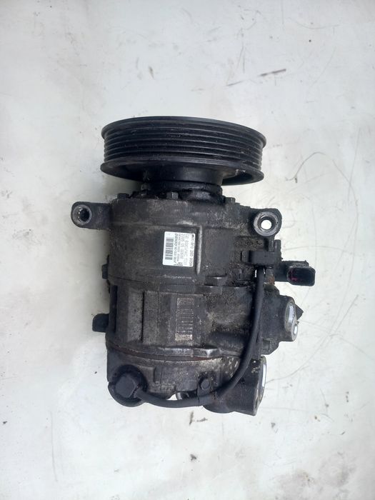 Компресор Климатик Audi A6 2.4i