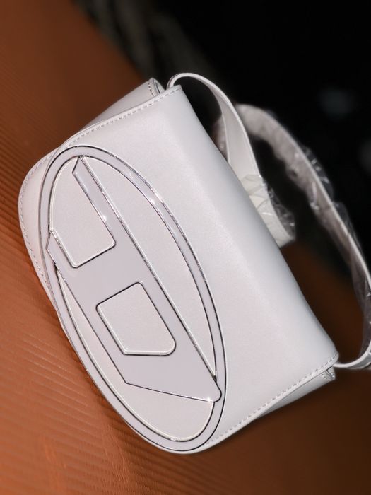 Geanta diesel nepurtata