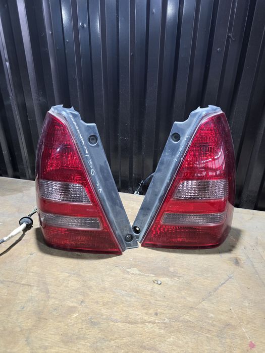 Стоп сигнал фонарь цена за шт Субару Форестер СГ Subaru Forester SG