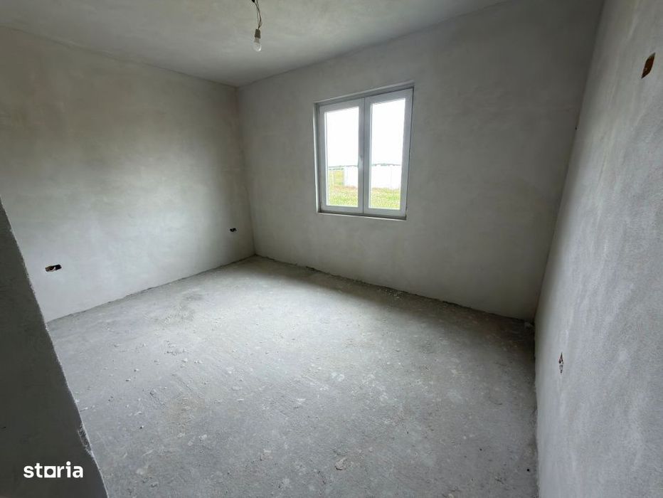 Casa de vanzare, 80 mp, Izvorul Rece