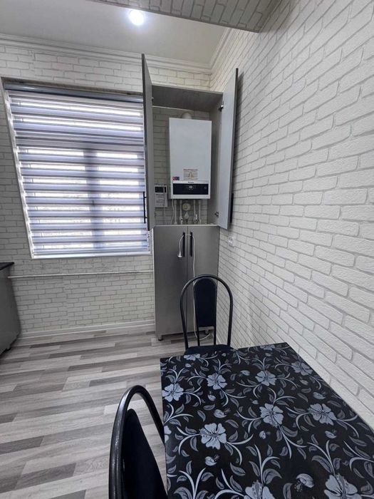 Продаётся 2х комн квартира на 5 этаже Ор-р 24 - 25 автобаза