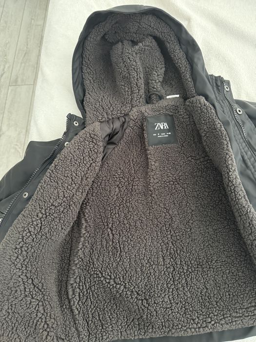 Черно зимно яке Zara