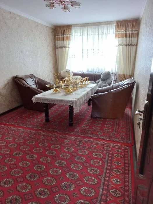 СРОЧНО 4 хонали квартира 2 кавтда сотилади ШАРК-1