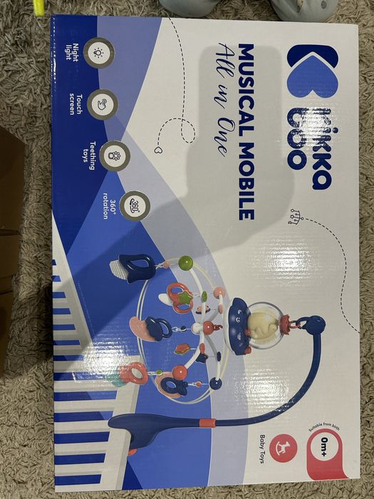 Музикална играчка за легло