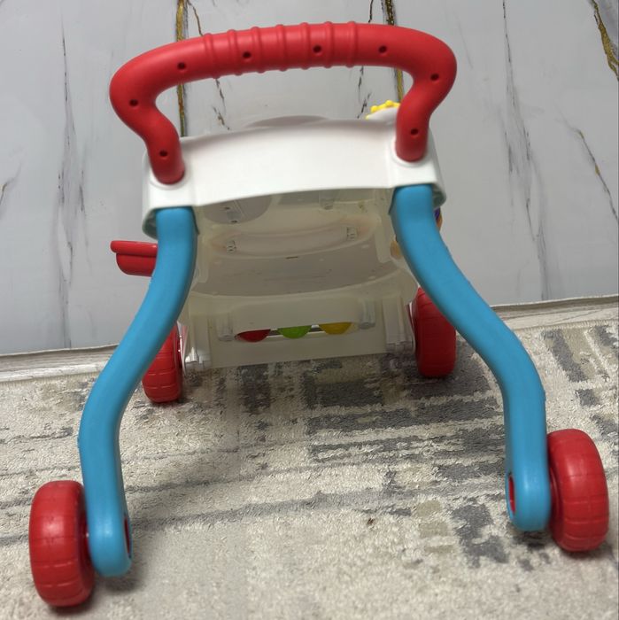 Продам детский толокар