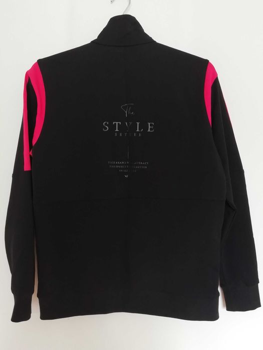 Нов дамски черен анцунг българско производство размер M