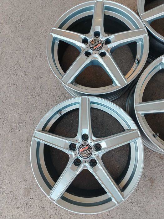 4бр.алуминиева джанта 17цола за Audi 5x112