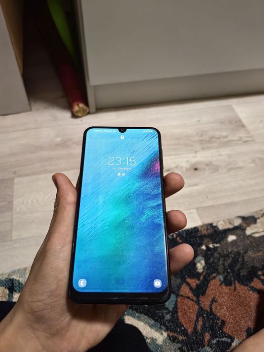 Айфон 8 , самсунг А30