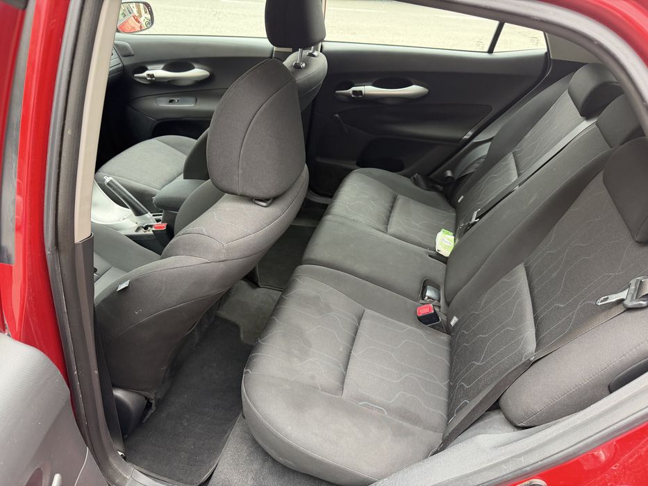 TOYOTA Auris 2011 — imagine 5