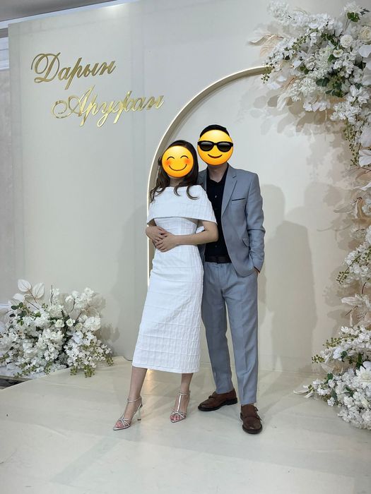 Продам платье размер XS