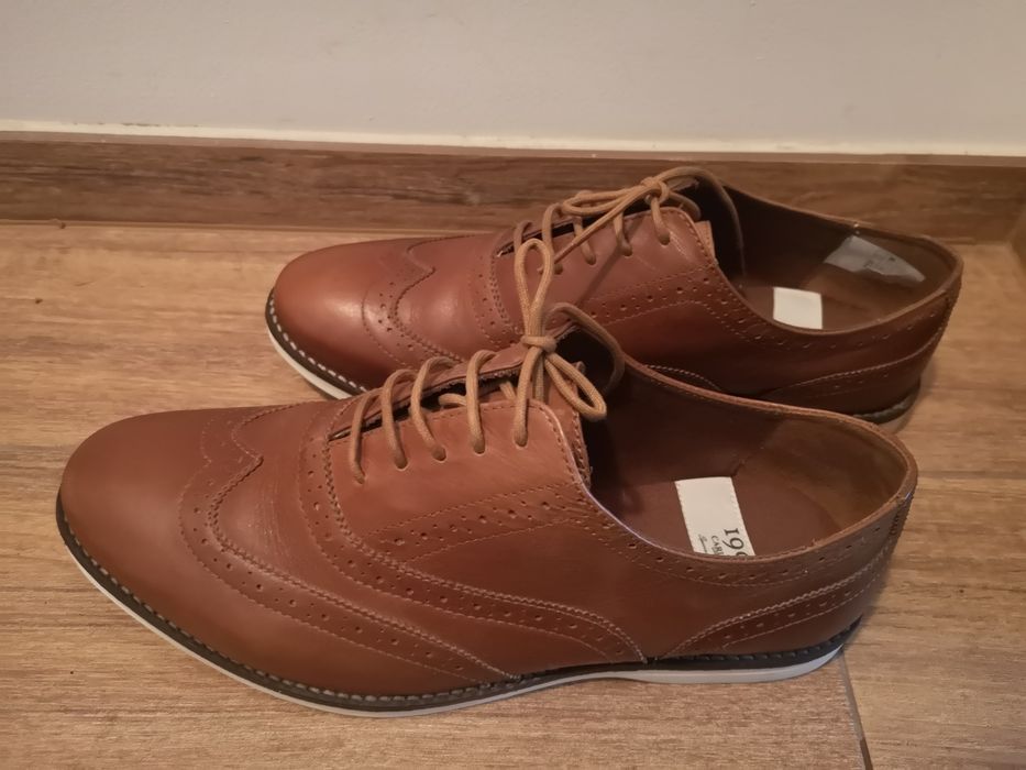 Pantofi casual, sport, piele, nr 42 - stare buna / foarte bună