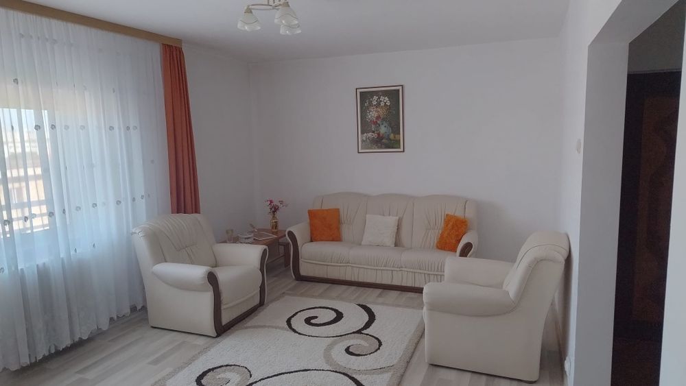 Vânzare ap. 3 camere