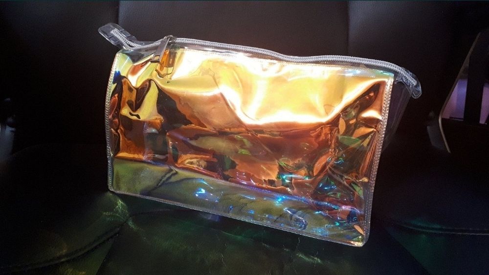 Косметичка зеркальная