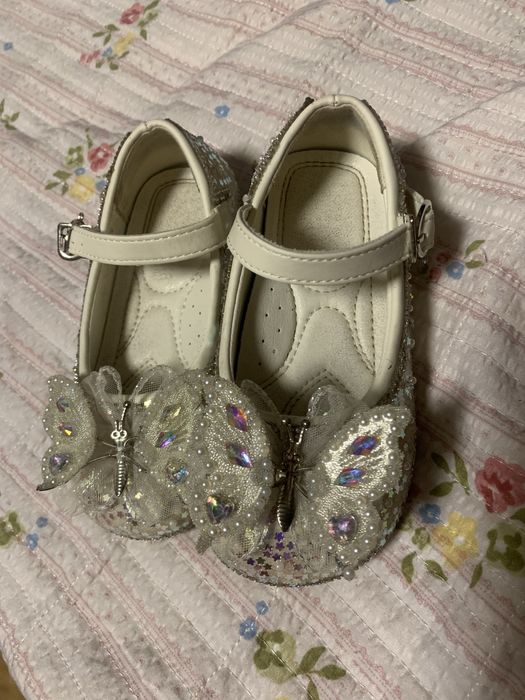 Туфельки для девочек