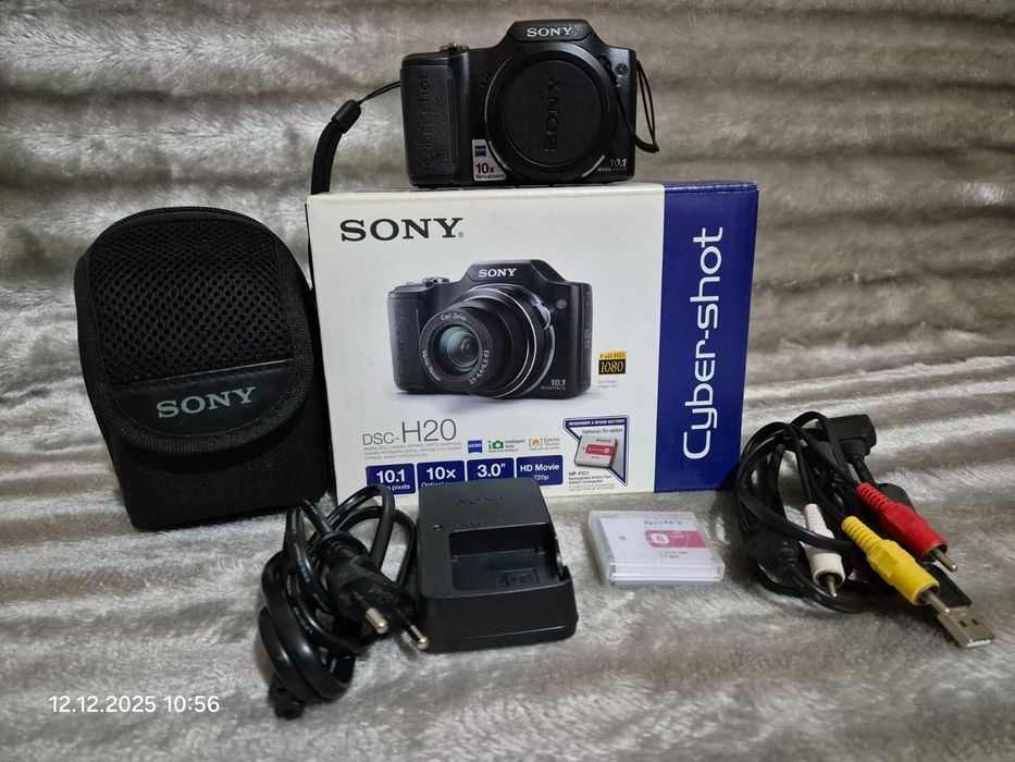 Aparat foto digital Sony Cyber-shot DSC-H20