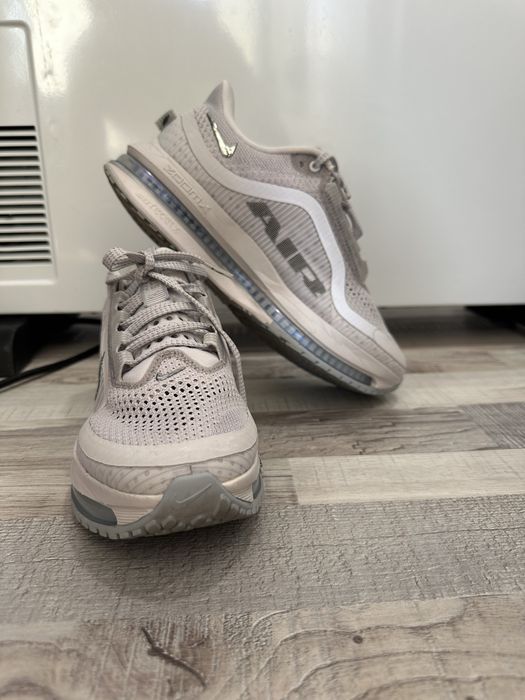 Nike Pegasus Premium