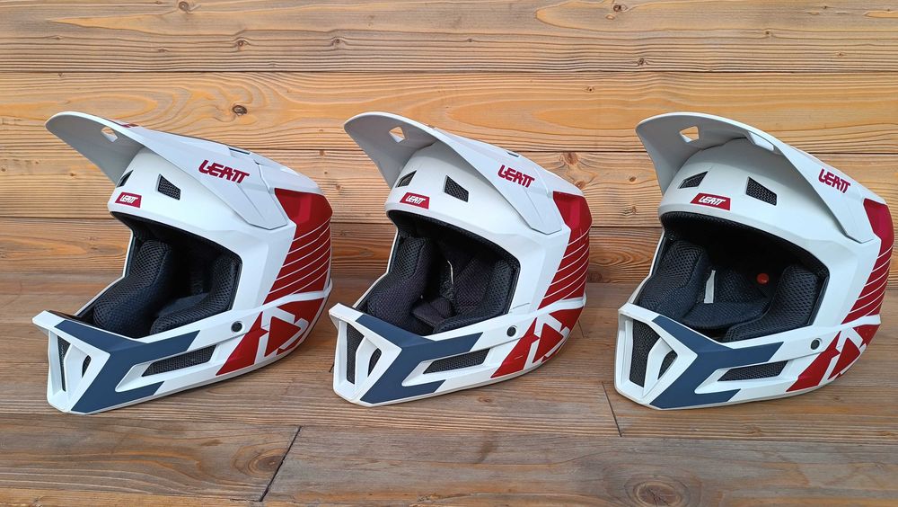 Casti full face casca second hand LEATT Gravity 1.0 negru gri alb