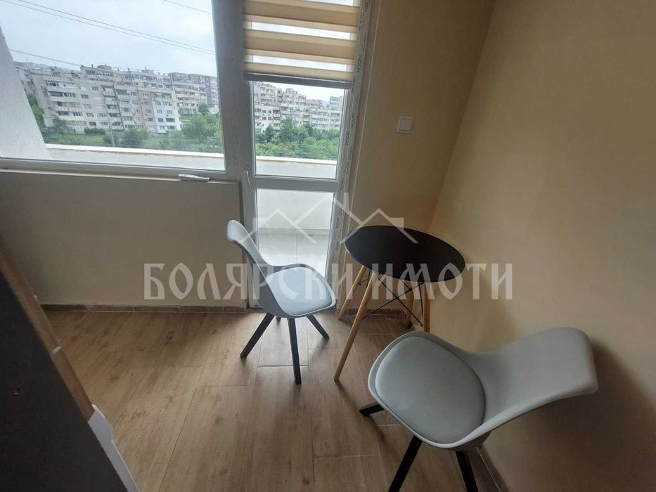 Дава се под наем Тристаен апартамент в Велико Търново, Бузлуджа - 65 кв.м за 357 € - Снимка #2