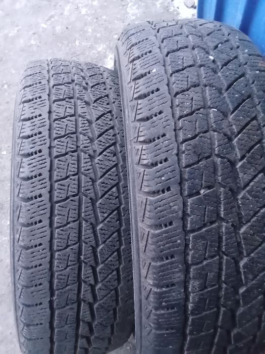 Продам резину на 15