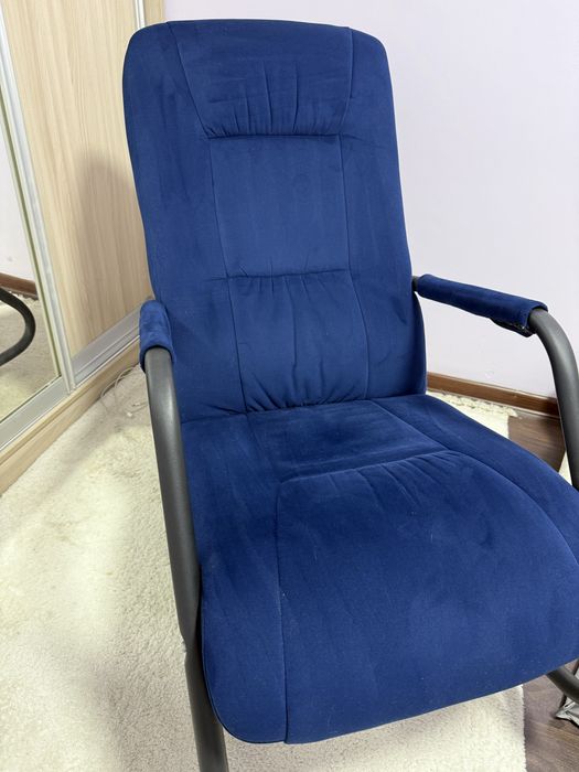 Кресло качалка новая