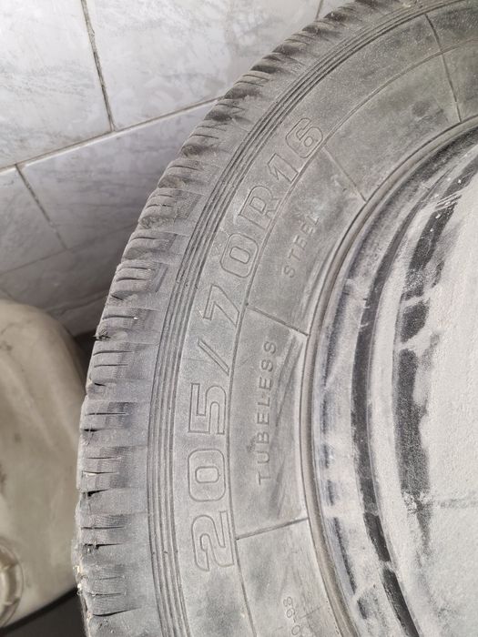 Продам диски на Ниву