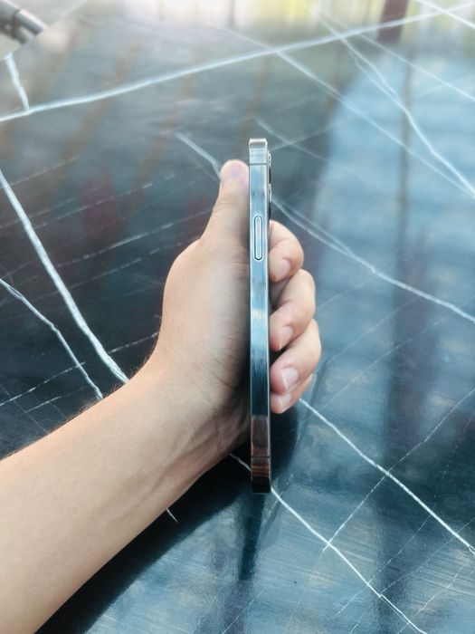 Iphone 12 pro 256gb 74% srochni sotiladi