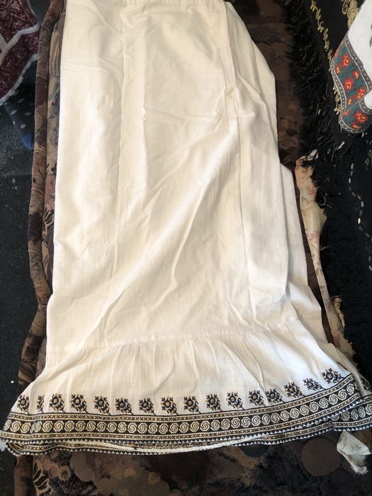 Costum popular autentic