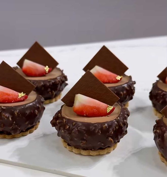 ТОРТ и  ПИРОЖНЫЕ на заказ Жиз, Ковурдок.