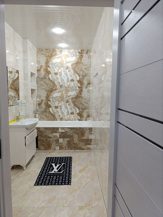 Юнусабад 14кв Продам 3 комн