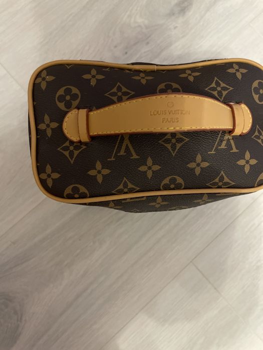 Geanta Louis Vuitton negociabil