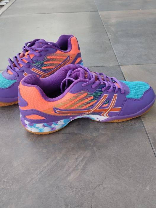 Маратонки нови  43 номер