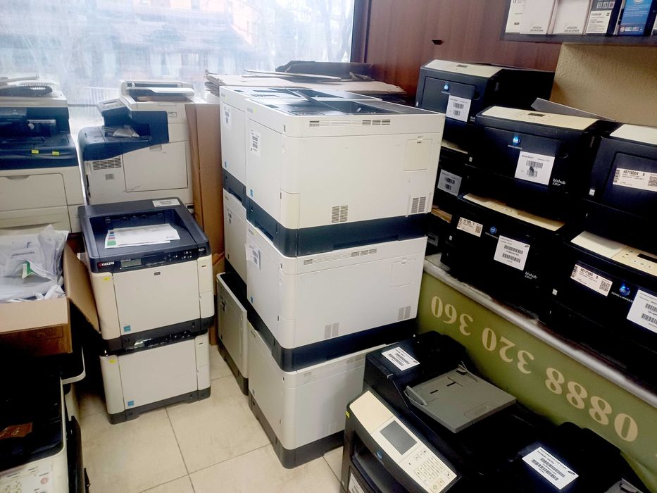 Цветни и моно Лазарен принтер и принтер/копир/скенер А4 Коника Минолта