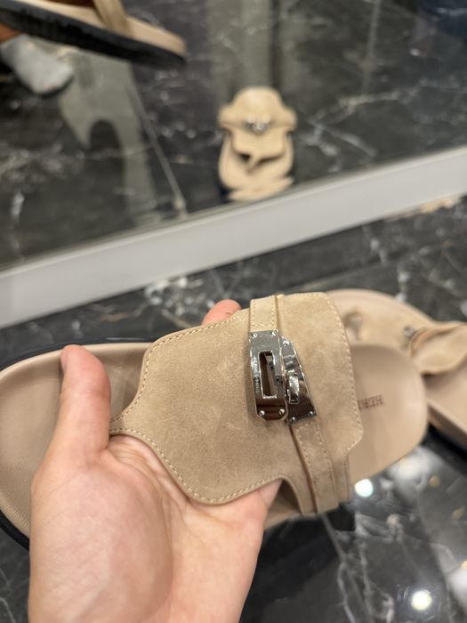 Продаю сандали Hermes