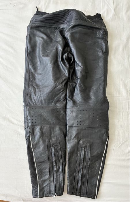 Costum moto piele, mar.52