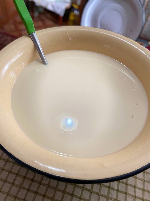 Табиғи тарыдан жасалған Таза боза бар