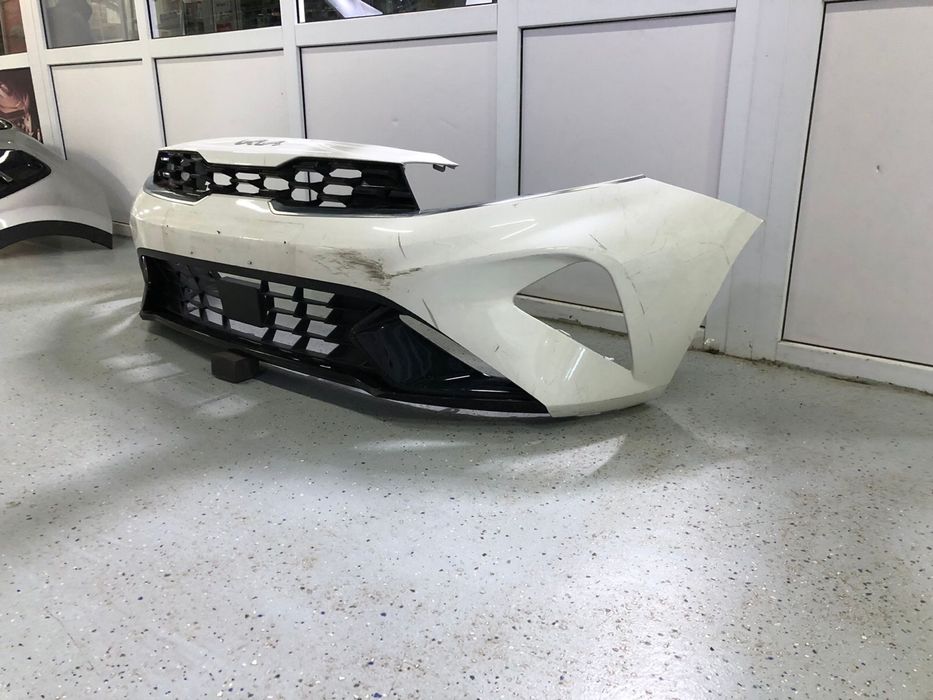 Kia Cerato K3 бампер перед задний