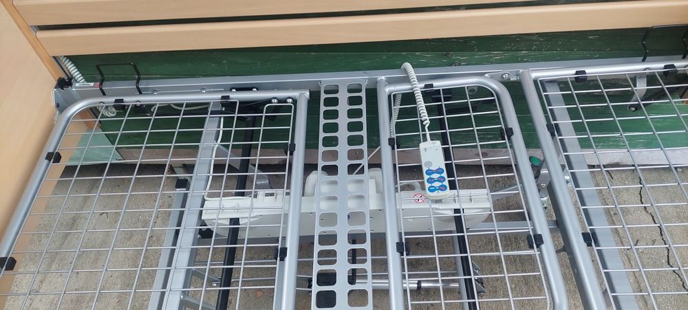 Paturi medicale electrice