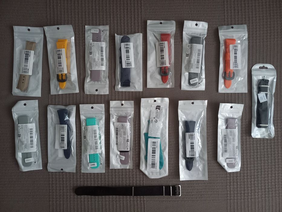 10 lei-Ieftin-Curele ceasuri silicon, noi, nepurtate