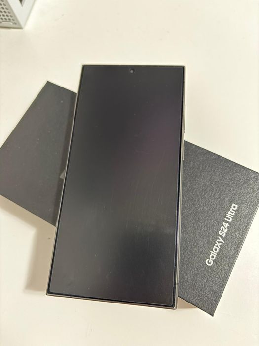SAMSUNG Galaxy S24 Ultra - 256 GB