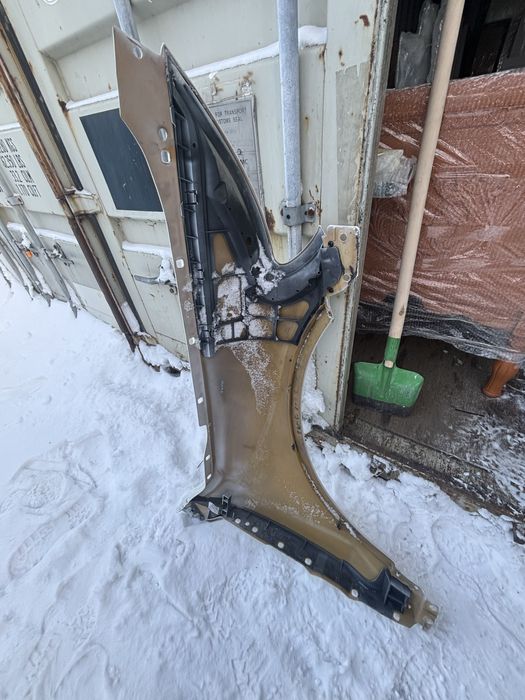 Крыло перед левый оригинал Туарег рестайлинг