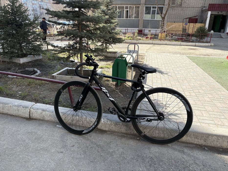 Фикс Fixed 20 дюймов черный M