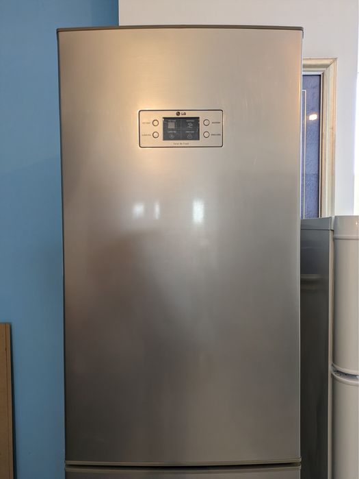 Продам холодильник LG